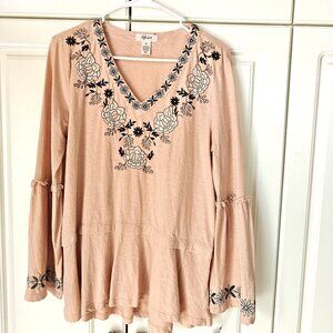 Style & Co. Blush Floral Top, Size Medium, NWT